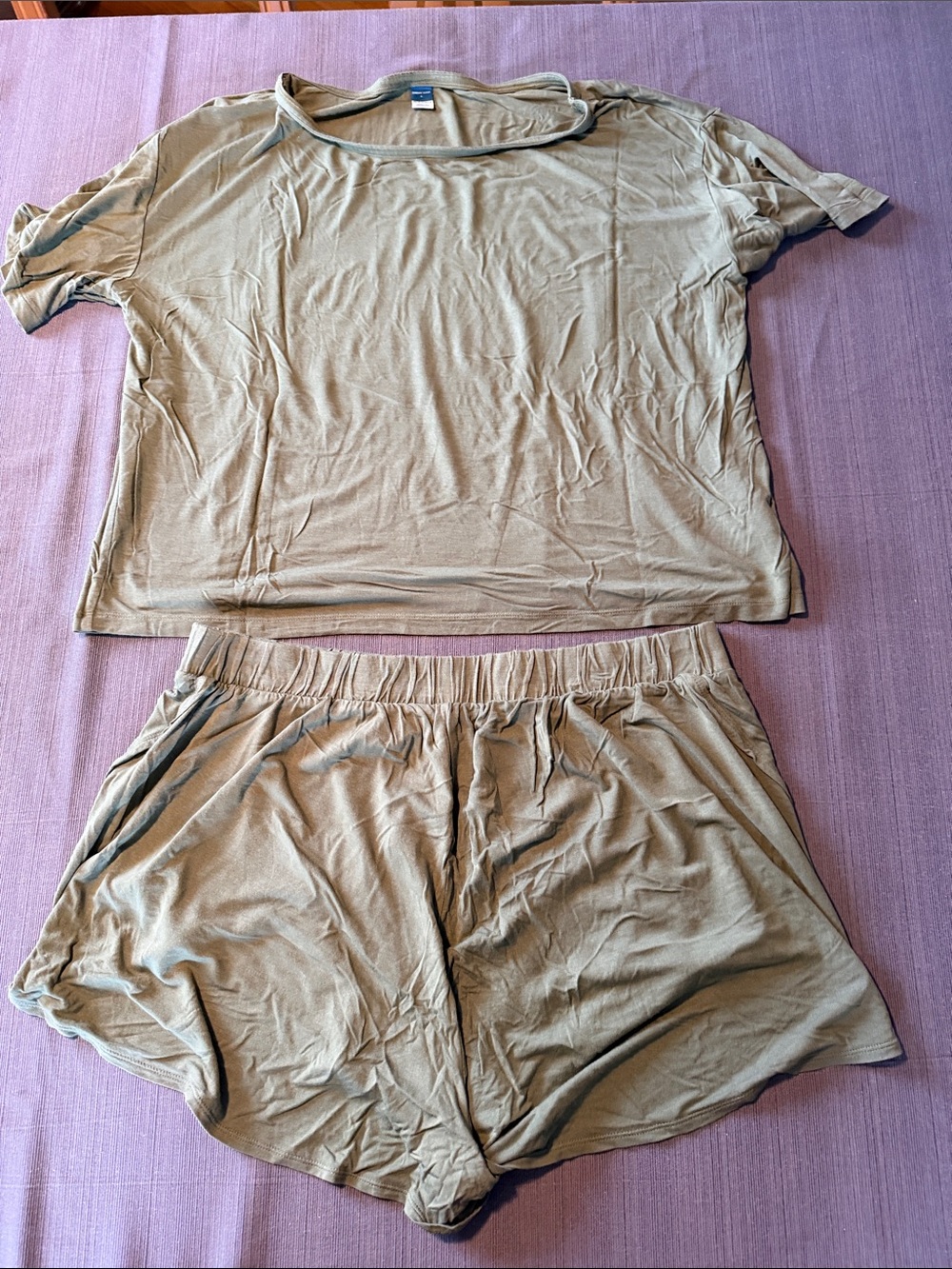 Old Navy Olive Green Short Sleeve Pajama Set
